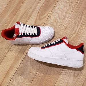 Men's Nike Air Frorce. White, Red, Black. Size 12